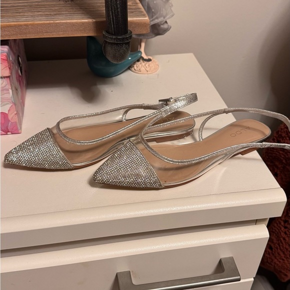 Silver fancy aldo shoes - Picture 3 of 5